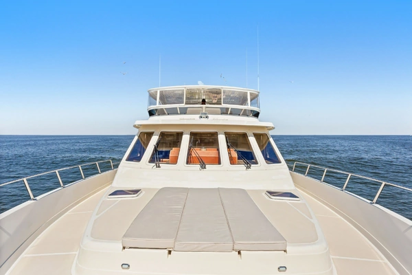 2005 Offshore Yachts 65