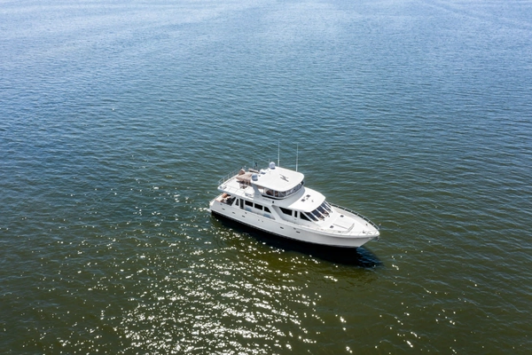 2005 Offshore Yachts 65