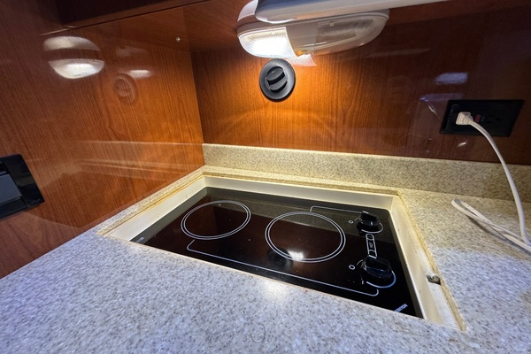 Jus Relaxin 38ft Regal Yacht For Sale