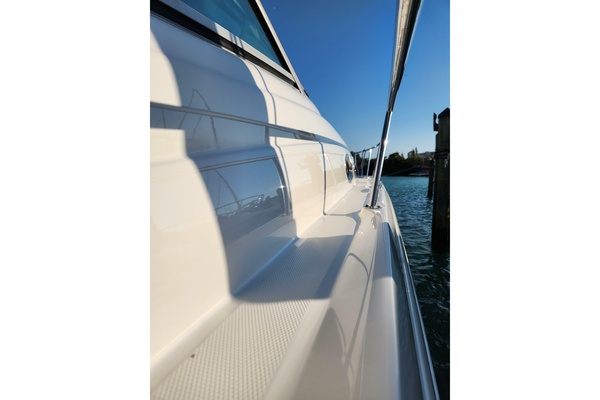 38ft Sea Ray Yacht For Sale