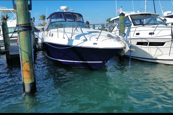 38ft Sea Ray Yacht For Sale