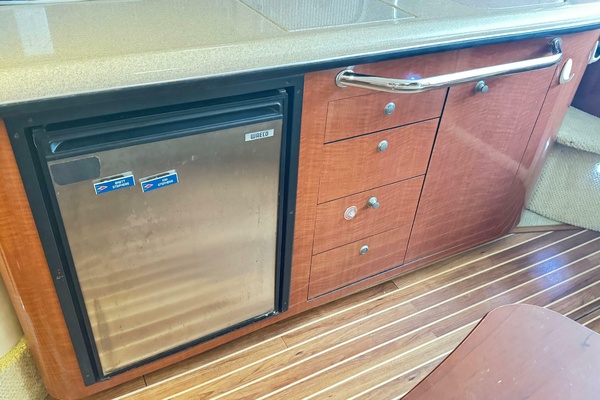 38ft Sea Ray Yacht For Sale