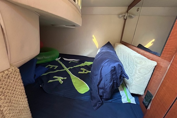 Lake Lovers 31ft Sea Ray Yacht For Sale