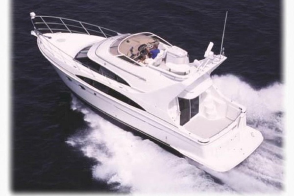 2004 Carver 420 Mariner