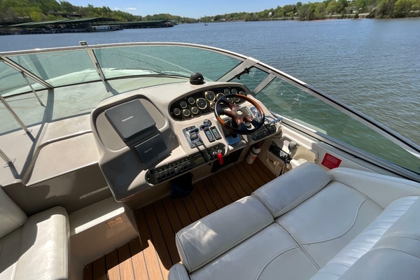 40ft Cruisers Yachts Yacht For Sale