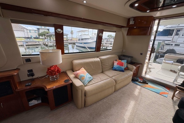 2004 Carver 56