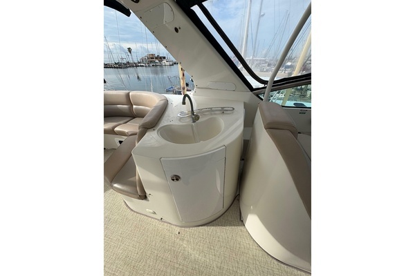 2004 Carver 56
