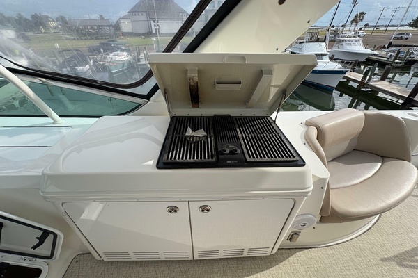 2004 Carver 56