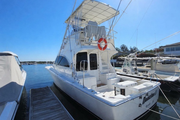 34ft Luhrs Yacht For Sale