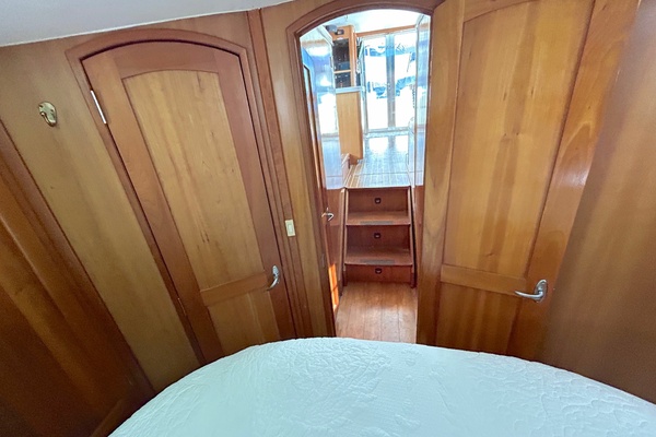 Southern Cross 40ft Mainship Yacht For Sale
