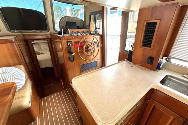 Southern Cross 40ft Mainship Yacht For Sale