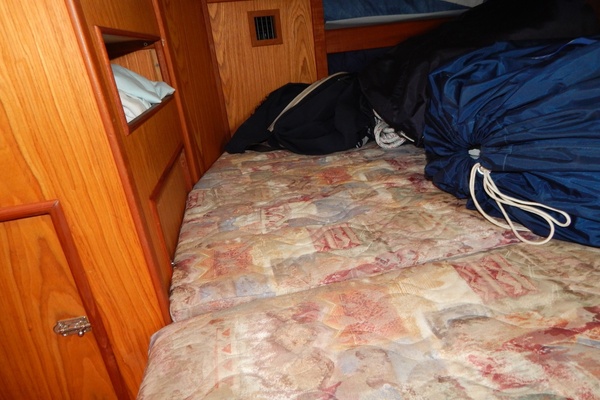 Boy On A Dolphin 34ft Hunter Yacht For Sale