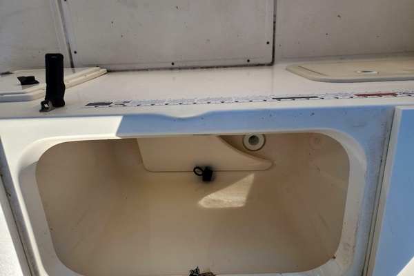 25ft Pursuit Yacht For Sale