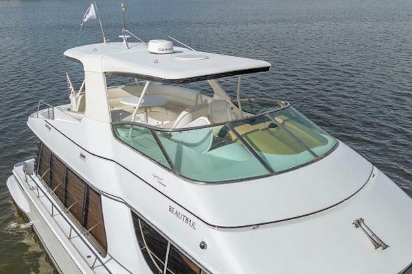 59ft Carver Yacht For Sale