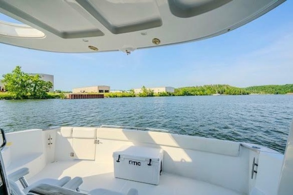 59ft Carver Yacht For Sale