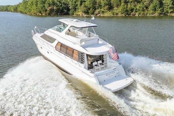 59ft Carver Yacht For Sale