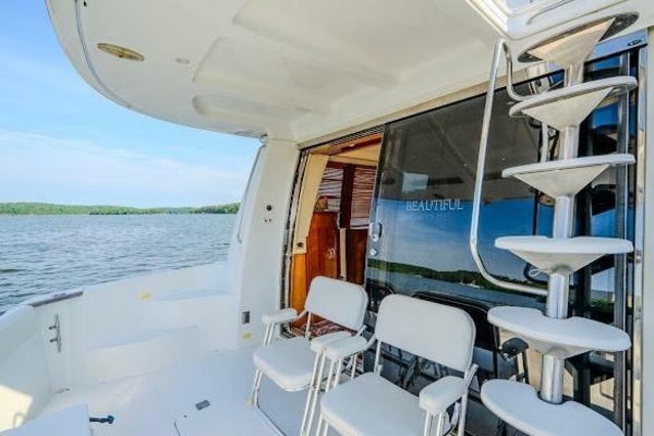 59ft Carver Yacht For Sale