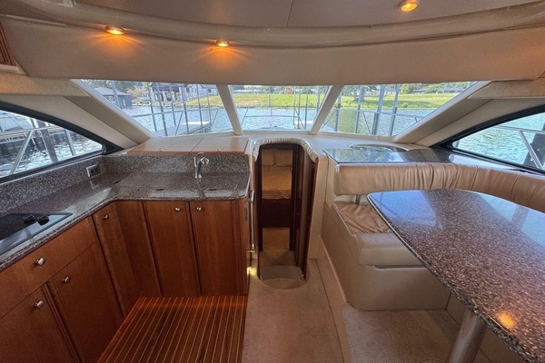 2003 Meridian 46