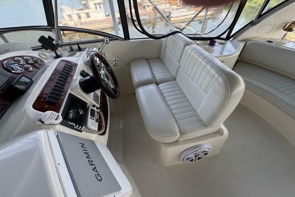 2003 Meridian 46