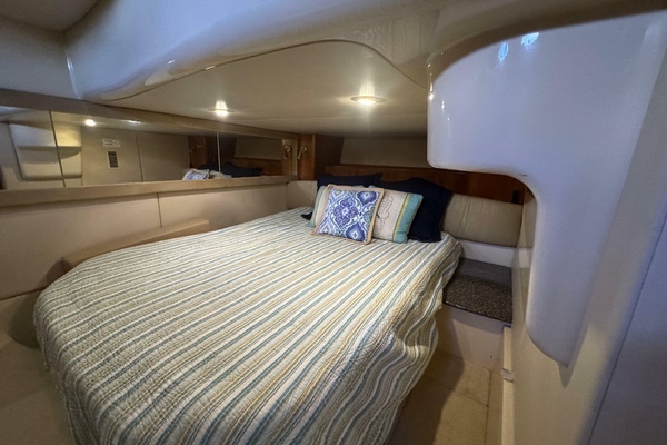 2003 Meridian 46
