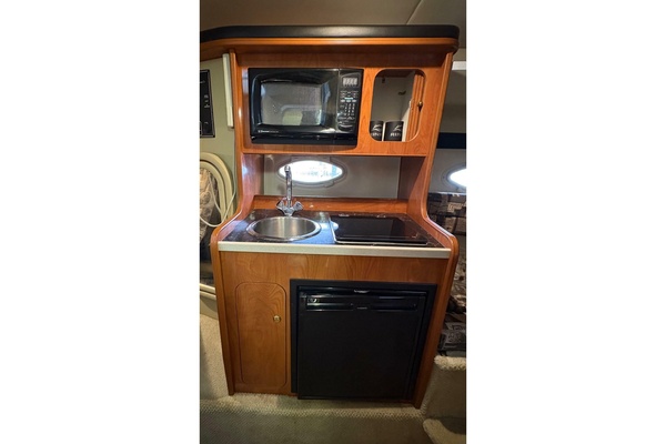 Hey Man 30ft Rinker Yacht For Sale