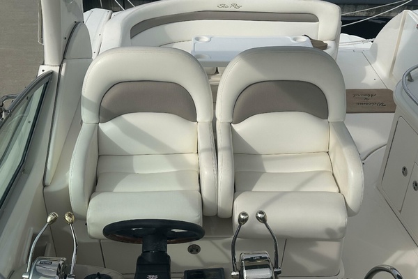 Sea Joy 37ft Sea Ray Yacht For Sale