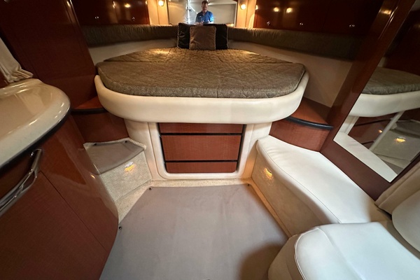 Sea Joy 37ft Sea Ray Yacht For Sale