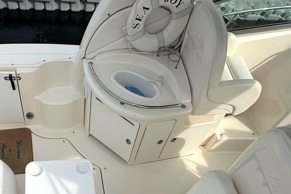 Sea Joy 37ft Sea Ray Yacht For Sale