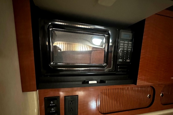 Sea Joy 37ft Sea Ray Yacht For Sale