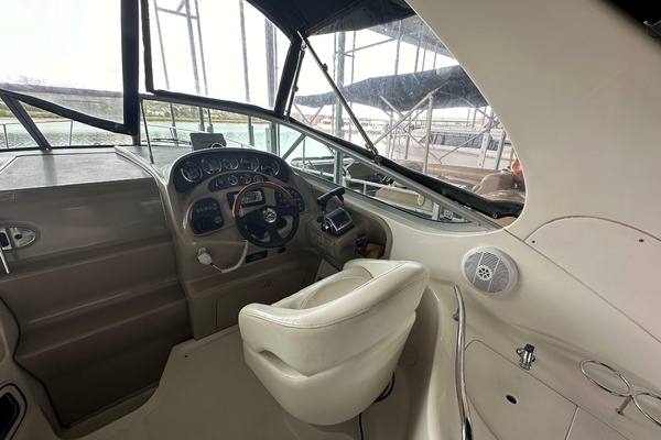 31ft Sea Ray Yacht For Sale