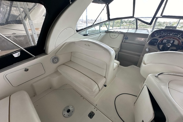 31ft Sea Ray Yacht For Sale