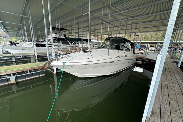 31ft Sea Ray Yacht For Sale