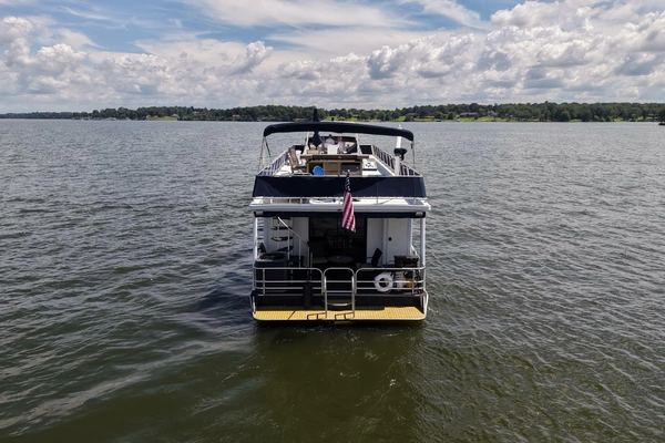 2003 Stardust Cruisers 71