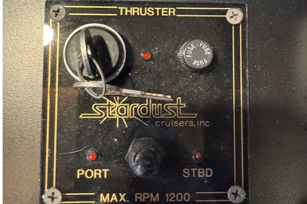 71ft Stardust Cruisers Yacht For Sale