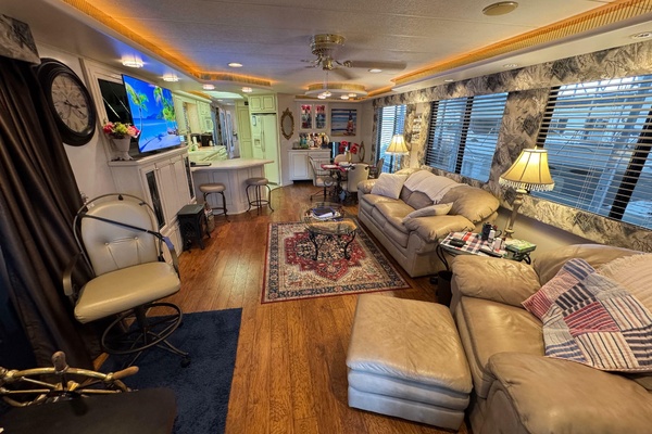 71ft Stardust Cruisers Yacht For Sale