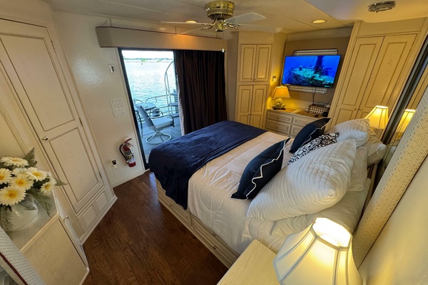 71ft Stardust Cruisers Yacht For Sale