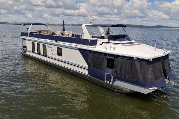 71-ft-Stardust Cruisers-2003-71x16- Gilbertsville Kentucky United States  yacht for sale