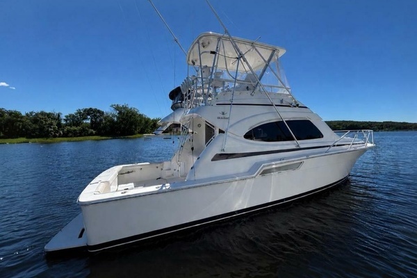 39-ft-Bertram-2002-390 Convertible-Our Wat II Deep River Connecticut United States  yacht for sale