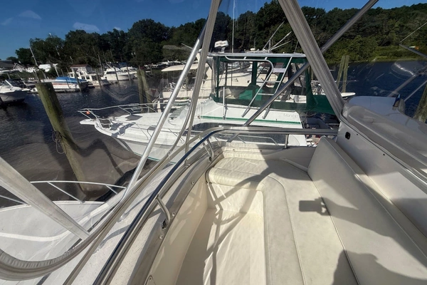 2002 Bertram 39