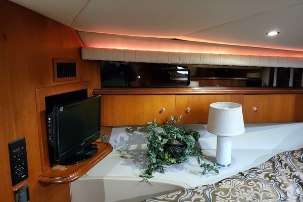 42ft Cruisers Yachts Yacht For Sale