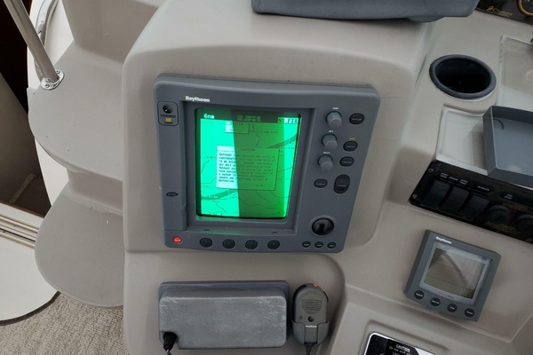 42ft Cruisers Yachts Yacht For Sale