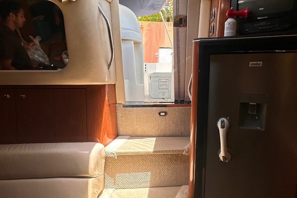MY WAY 41ft Sea Ray Yacht For Sale