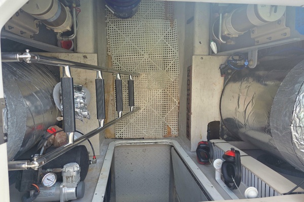 VTL 56ft Sea Ray Yacht For Sale
