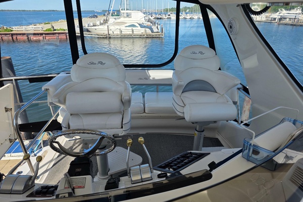 VTL 56ft Sea Ray Yacht For Sale