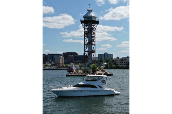 VTL 56ft Sea Ray Yacht For Sale