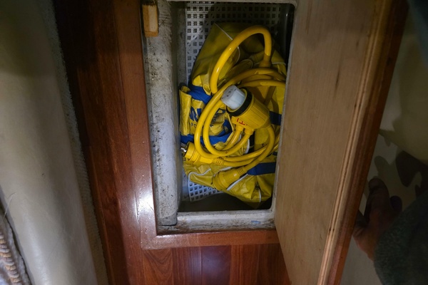 VTL 56ft Sea Ray Yacht For Sale
