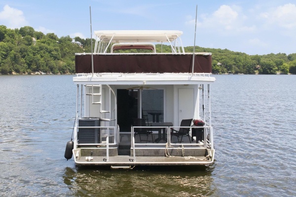 NO GUTS NO STORY 75ft Sumerset Yacht For Sale