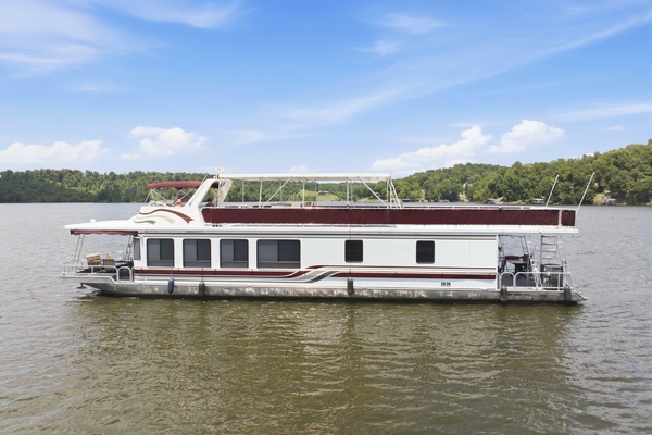 NO GUTS NO STORY 75ft Sumerset Yacht For Sale