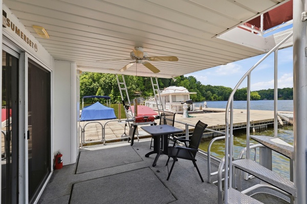 NO GUTS NO STORY 75ft Sumerset Yacht For Sale