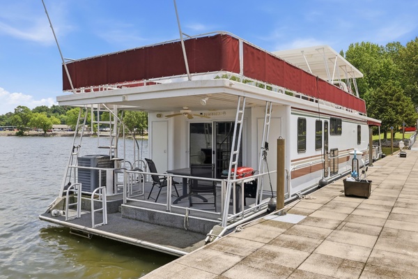 NO GUTS NO STORY 75ft Sumerset Yacht For Sale